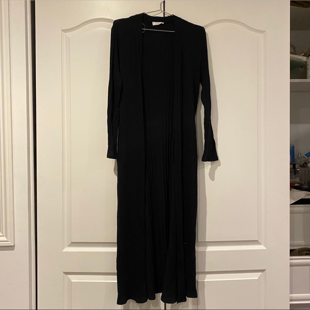 long black ribbed cardi